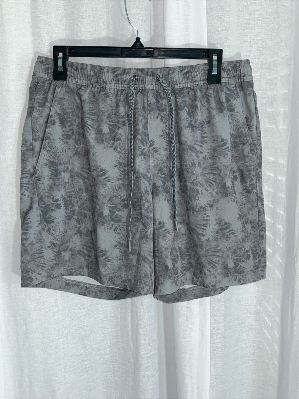 FLX | Men's Gray Tie-Dye Drawstring Shorts | Size M